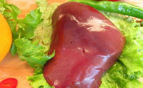 刘大瓜吃烤猪肝视频,美味与挑战并存！